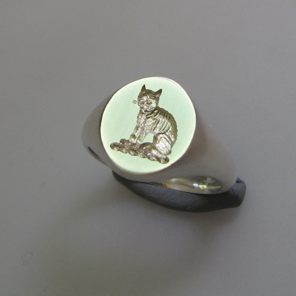 Cat deep reverse crest seal engraved silver signet ring