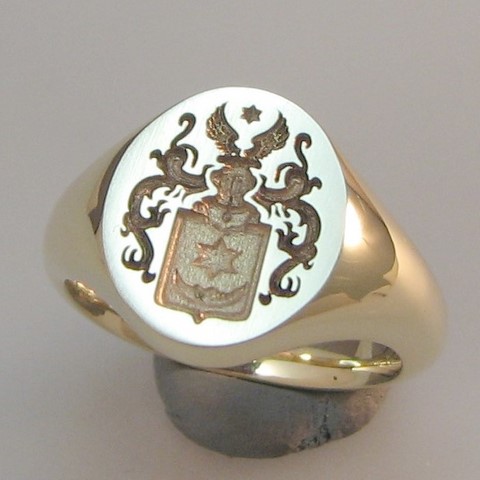 Coat of arms with angel wings crest signet ring